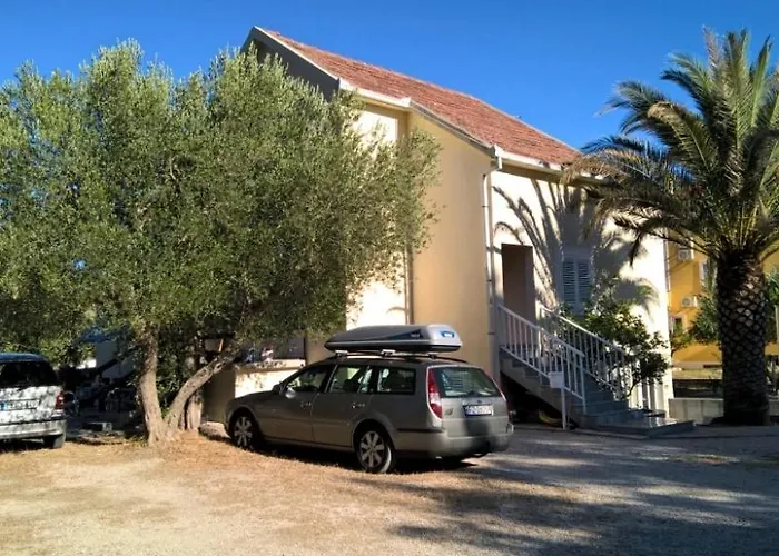 With Parking Space Orebic, Peljesac - 14857 Orebić